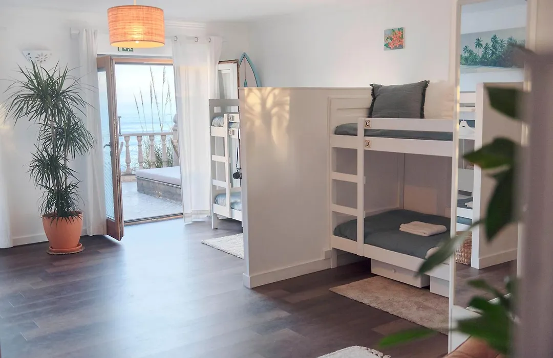 Laneez Ericeira Surf House-1